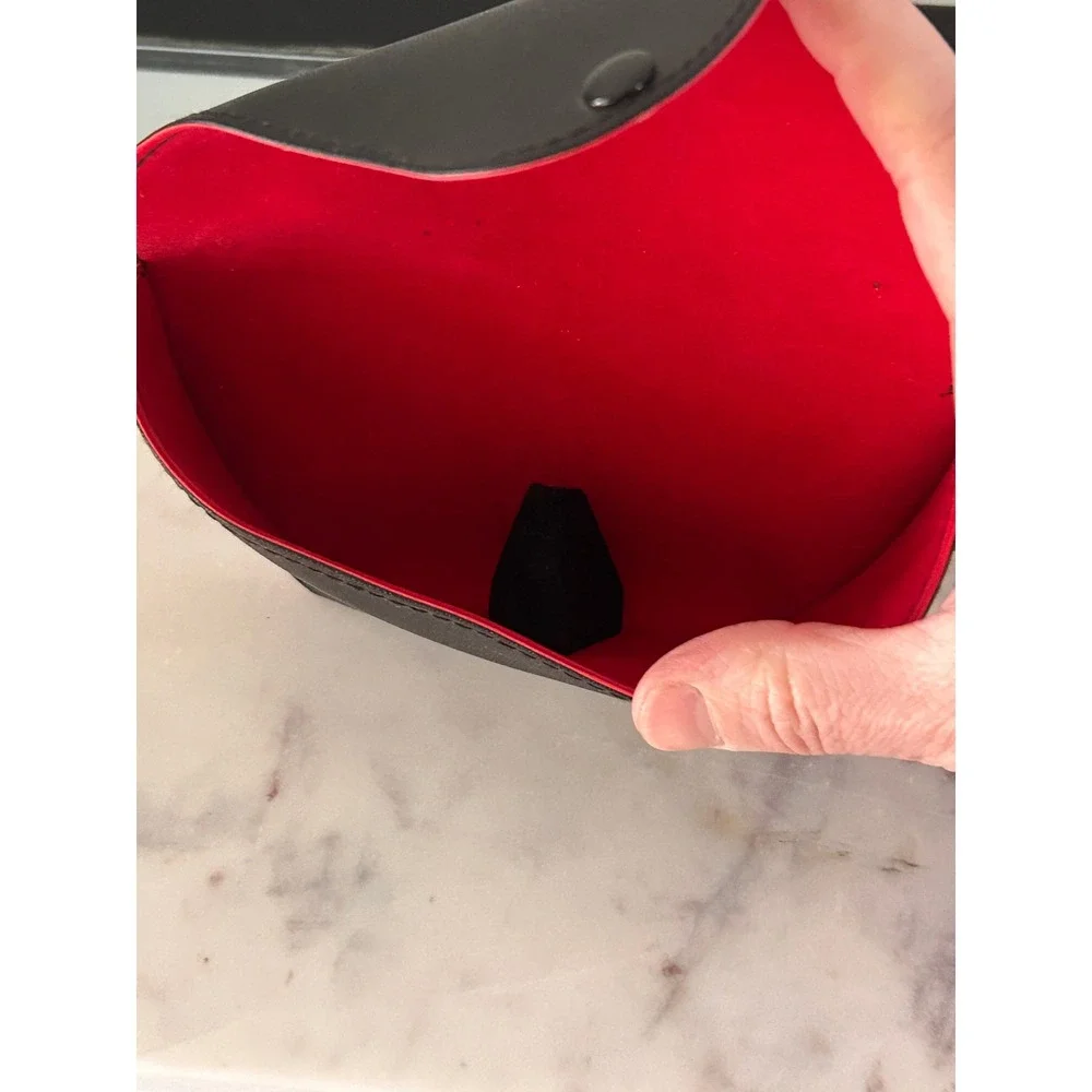 Ray-Ban Black Faux Leather Sunglasses Case Red Interior Gold Logo Luxottica